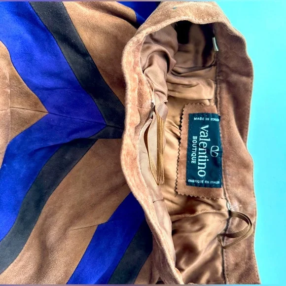 Valentino boutique skirt - Picture 3 of 3